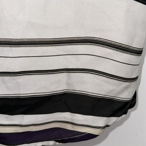 Liz Claiborne Sleeveless Button-Down Blouse M Black & White Striped Polyester - Picture 4 of 7